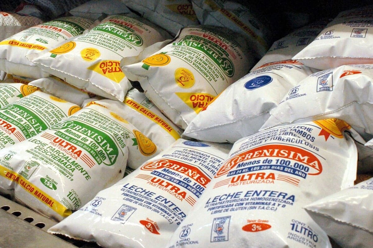 Leche en las góndolas