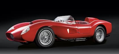 Leclerc manejó el exclusivo Ferrari 250 Testa Rossa tras casarse