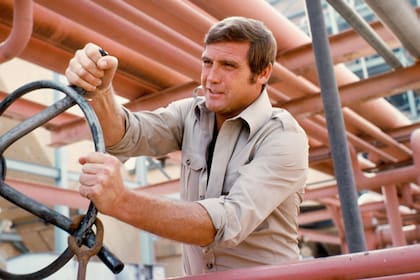 Lee Majors en El hombre nuclear