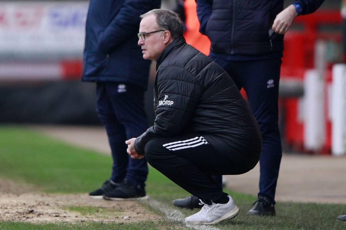 Leeds, liderado por Marcelo Bielsa, frente a Crawley Town.