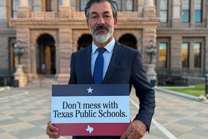 Legisladores de Texas, como Ramón Romero Jr., advierten sobre la posibilidad de que medidas similares lleguen al estado