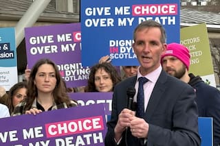 Legisladores en Escocia someten a votación proyecto de muerte asistida