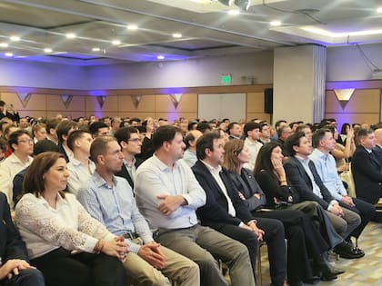 Legisladores libertarios encabezados por Bornoroni, Roca y Rodríguez Machado.