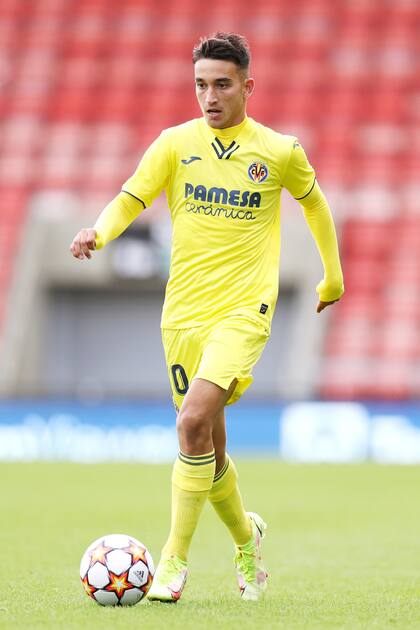 Tiago Geralnik dejó River antes de firmar su primer contrato para irse a Villarreal B, de España, que hizo algún rescarcimiento a la entidad argentina.
