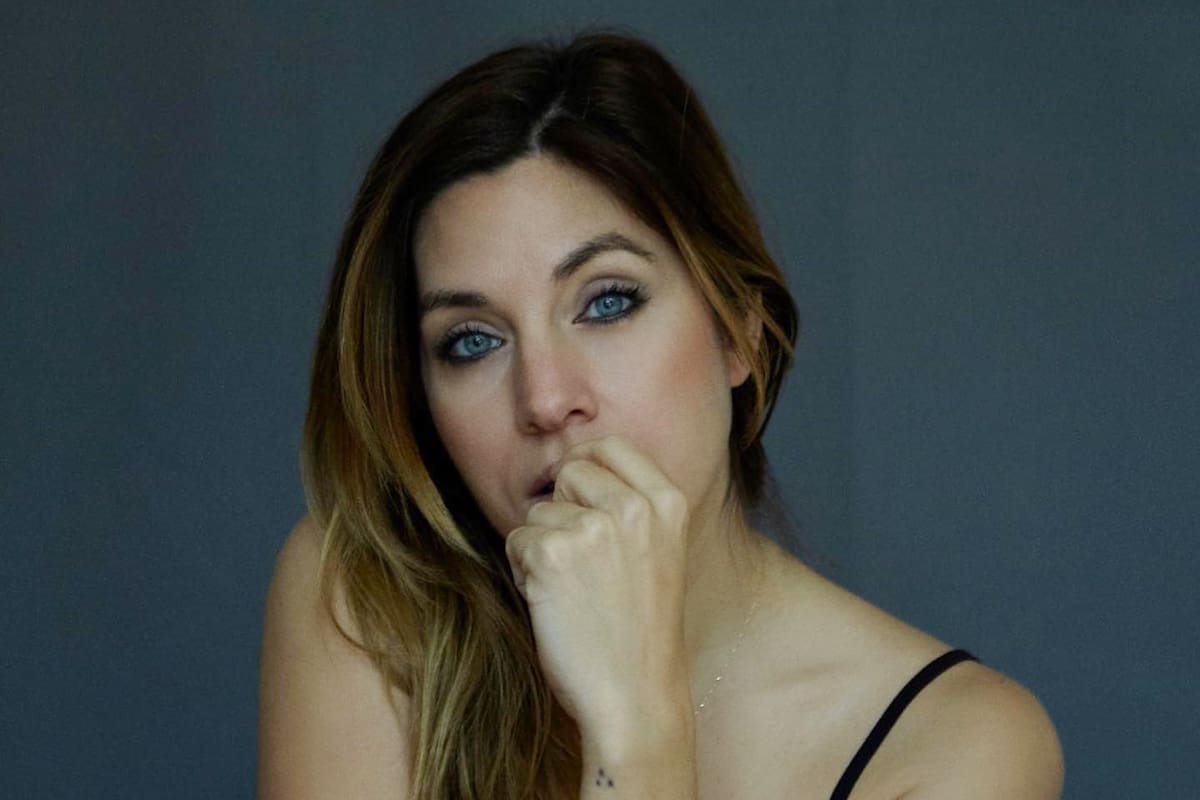 Leire Martínez inicia una nueva etapa solista con Historias de aquella niña, su primer álbum tras 17 años como voz de La Oreja de Van Gogh