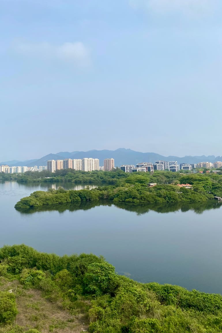 Lejos del ruido y color de las playas del sur, como Copacabana e Ipanema, este distrito del oeste gana cada vez más adeptos