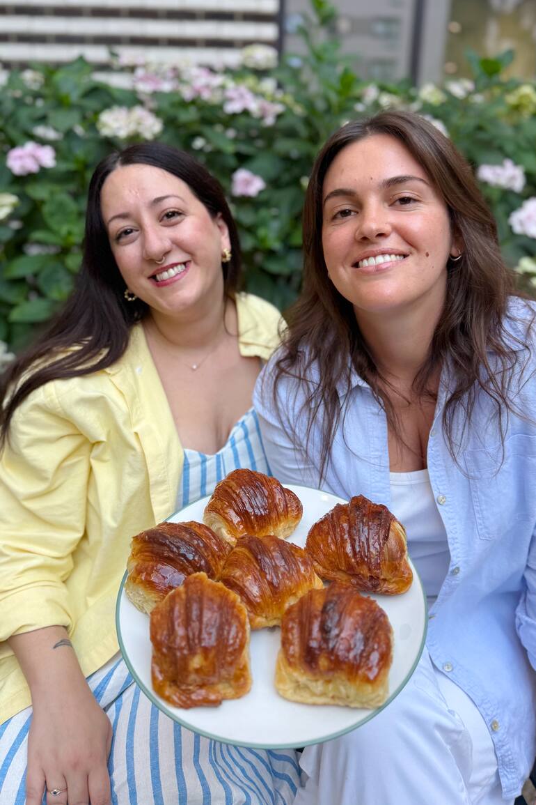 Lelu Blesa y Vicky Rovasio buscan llevar la medialuna argentina al podio del mundo.
