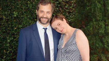 Lena Dunham es su socia en la producción y el guión de la exitosa serie Girls; juntos son dinamita