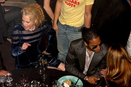 Lenny Kravitz y Nicole Kidman en una fiesta en el año 2003