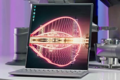 Lenovo mostró un prototipo de una notebook con una pantalla que se estira para ampliar la cantidad de contenido que puede mostrar