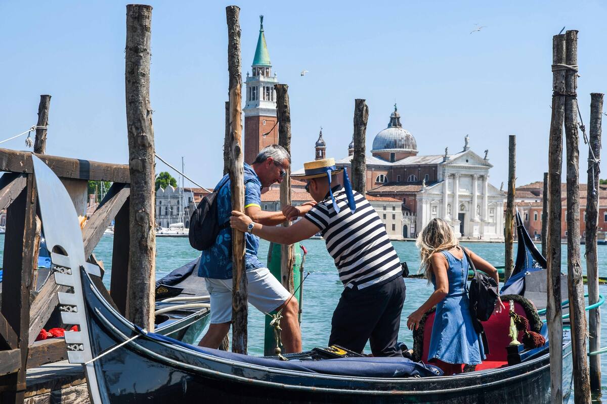 Lentamente se reanudad las actividades en Venecia