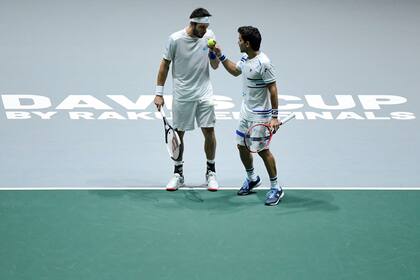 Leo Mayer y Machi González, la pareja de dobles argentina que se enfrenta con Nadal y Granollers, de España.