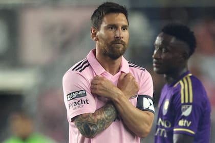 Leo Messi sigue a menos de 300 personas en Instagram