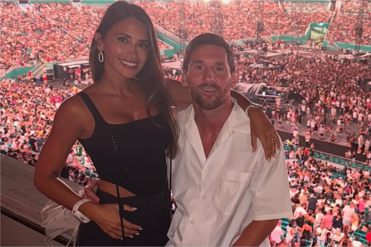 Leo Messi y Anto Roccuzzo fueron captados por la kiss-cam de Coldplay
