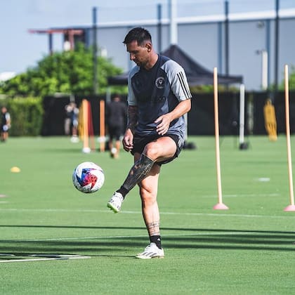 Leo Messi ya se entrena con sus compañeros de Inter Miami