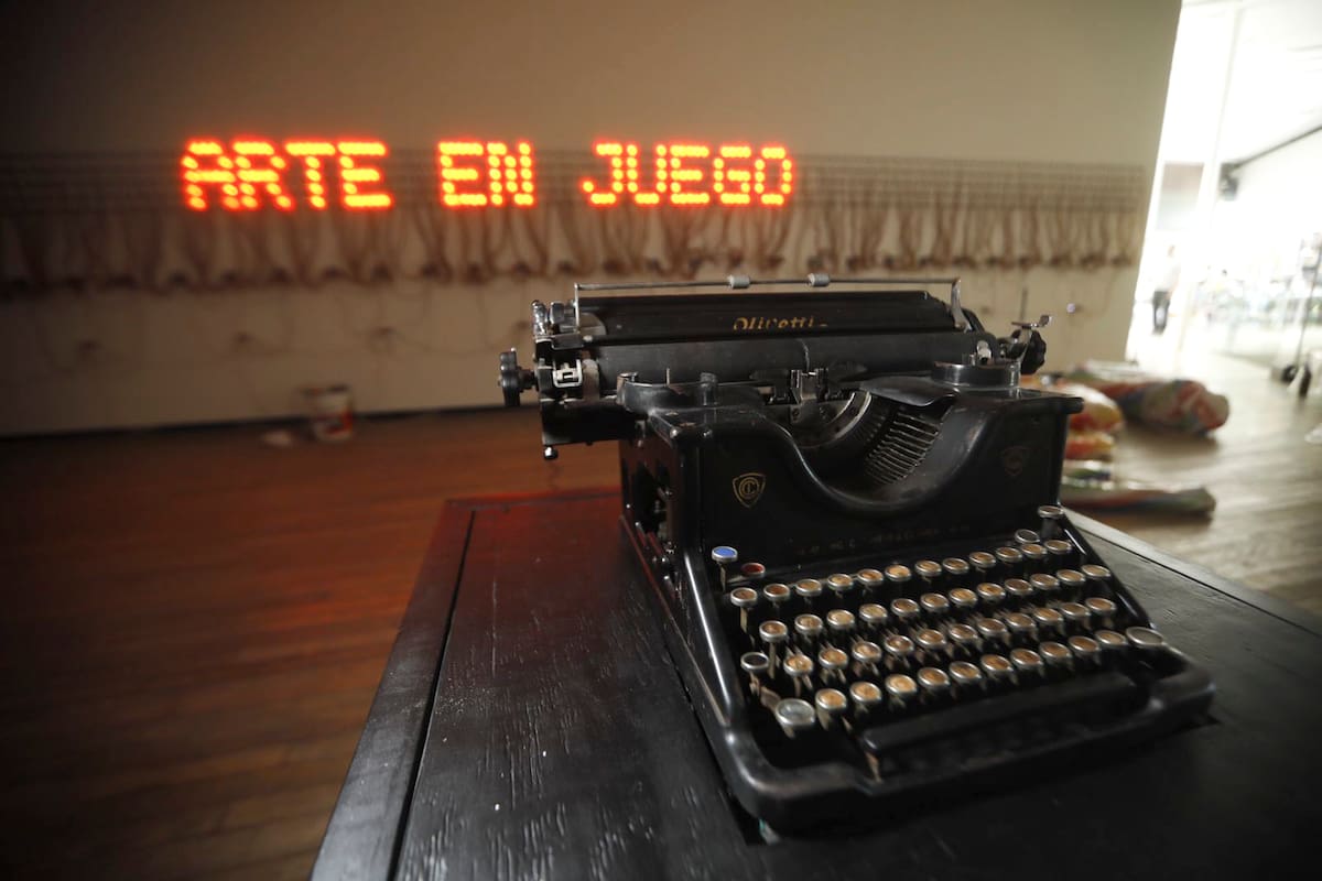 Leo Nuñez se inspiró en "Funes el memorioso", cuento de Jorge Luis Borges, para realizar la instalación Lo recuerdo