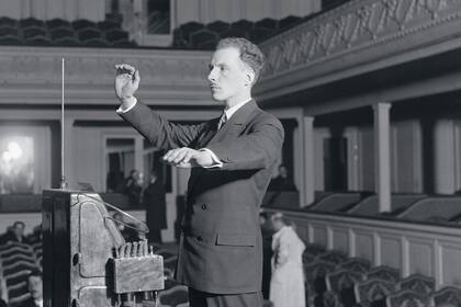 Leon Theremin en París en la década de 1920
