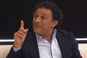 Astrada defendió a Coudet: “Te guste o no, hace tres meses que está, sin jugar bien, pero llegó a una final con River”