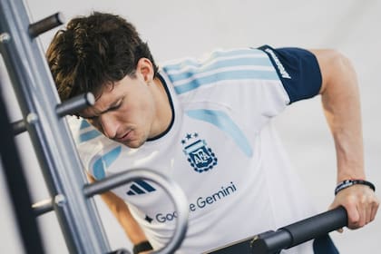 Leonardo Balerdi no jugará el Mundial