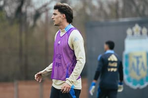 La selección no tiene paz con las lesiones: Balerdi se desgarró y podría quedar afuera del Mundial