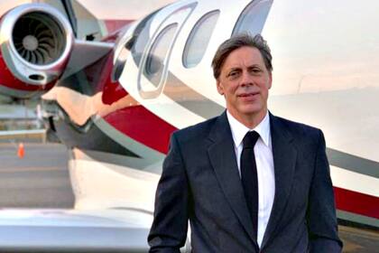 Leonardo Barone, el piloto que realizó la maniobra con el avión presidencial en Aeroparque