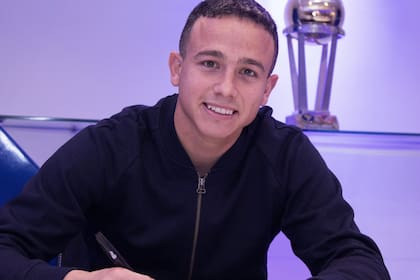 Leonardo Jara, nuevo jugador de Vélez