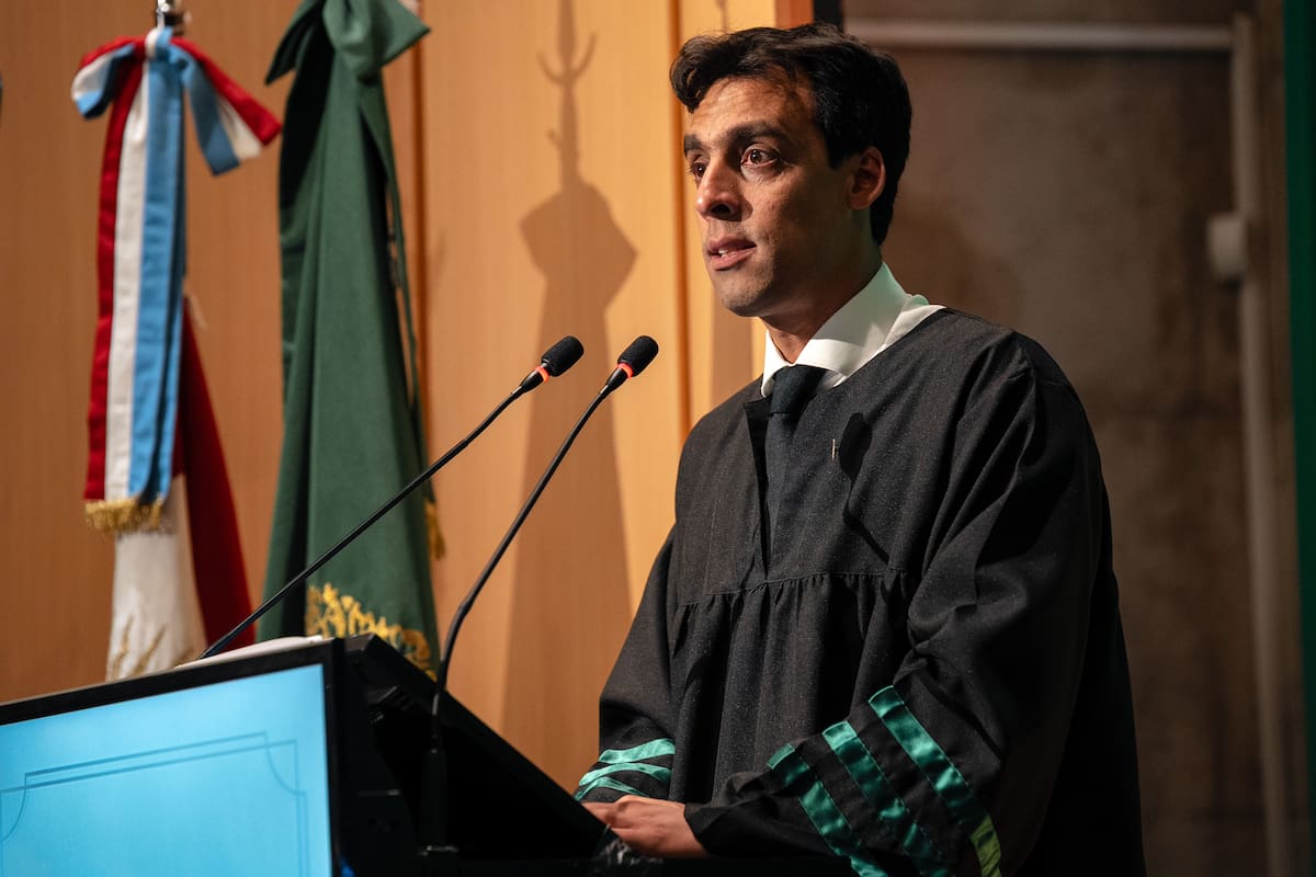 Leonardo Medrano, nuevo rector de la Universidad Siglo 21