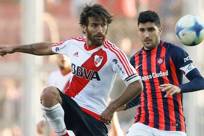 Leonardo Ponzio, capitán de River, averiguó si su compañero Exequiel Palacios había faltado el respeto al DT de San Lorenzo Claudio "Pampa" Biaggio, en 2018; la discusión fue rápidamente saldada por el santafesino de Las Rosas.