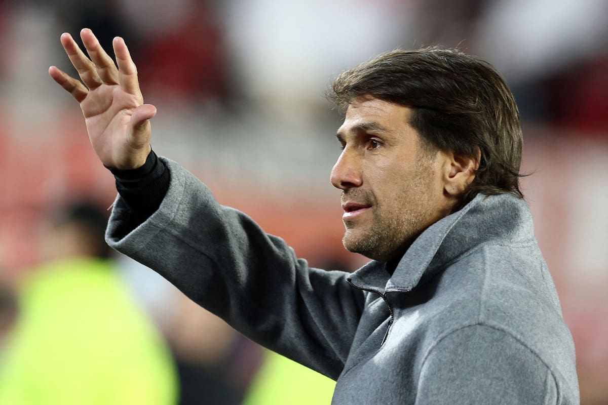 Leonardo Ponzio dirigió su primer partido en el Monumental como nuevo técnico de River