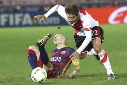 Leonardo Ponzio jugó la final del Mundial de Clubes con River frente al Barcelona de Leo Messi