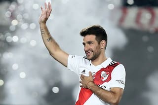 Una noche mágica y de emoción para el capitán eterno Leo Ponzio en el Monumental