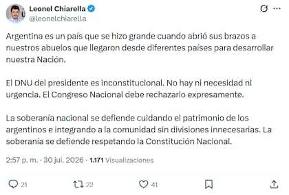 Leonel Chiarella, presidente de la UCR, aseguró que el DNU es inconstitucional
