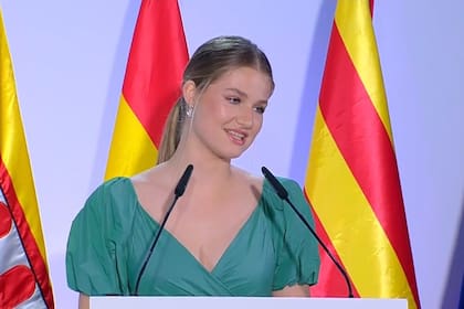 Leonor de Borbón da un discurso en el evento de los premios Princesa de Girona