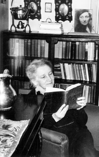 Leonor en su casa