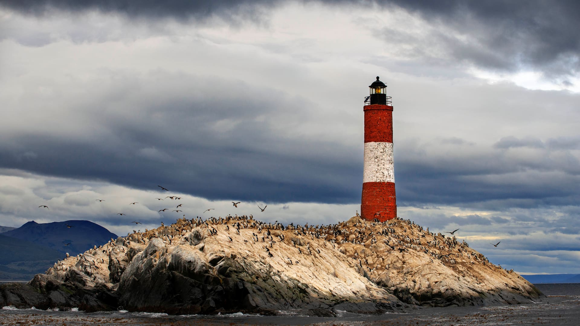 Les Eclaireurs, un símbolo de Ushuaia en medio del Canal Beagle