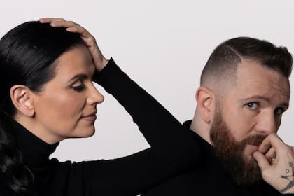 Les han dicho que por pasar tanto tiempo juntos son una pareja "tóxica", pero ellos reconocen que disfrutan de su compañía mutua y no tienen reparos en exteriorizar sus sentimientos hacia el otro: "Nos caemos muy bien".