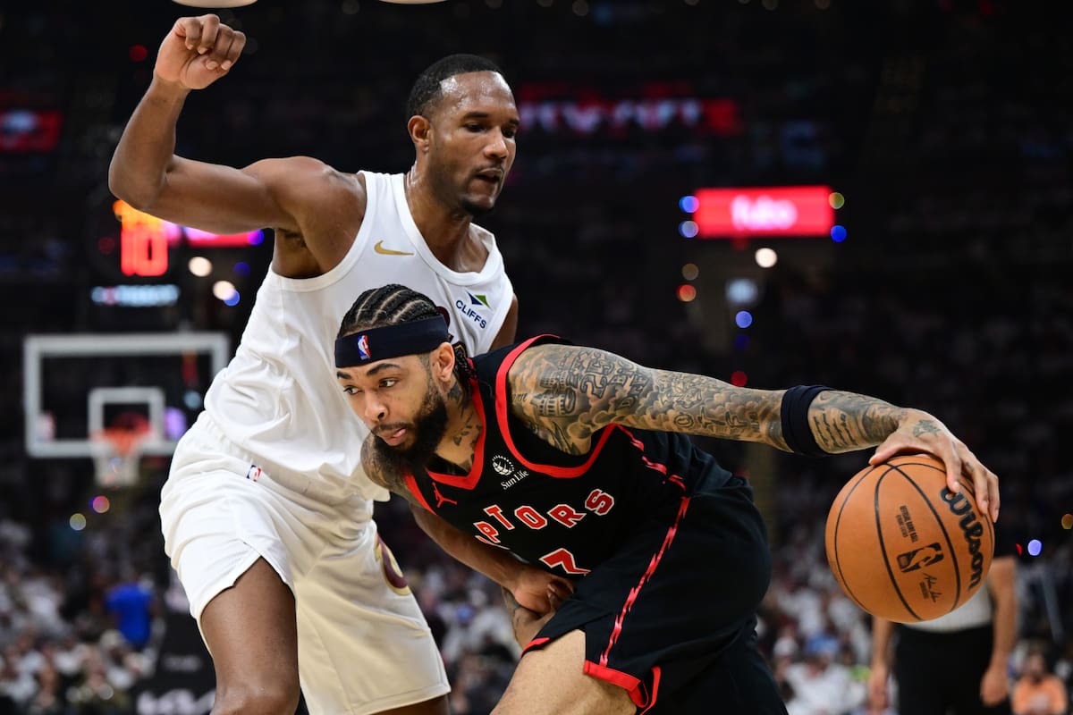 Lesiones golpean a los Raptors: Barnes renguea e Ingram se queda fuera en la derrota