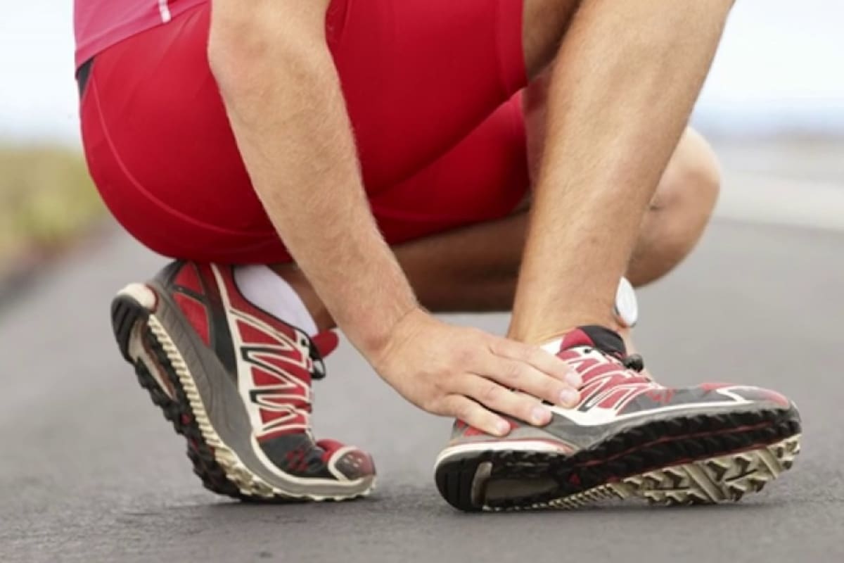 Lesiones: si bien la mayoría de los atletas saben que corren el riesgo de fracturas, desgarros, esguinces y moretones ocasionales, estar fuera de juego también puede traer una serie de desafíos emocionales