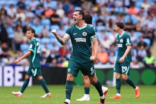 Brighton vence 5-0 al Coventry en la Premier League antes del duelo del United ante el City