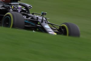 Lewis Hamilton dominó las sesiones del viernes en San Pablo