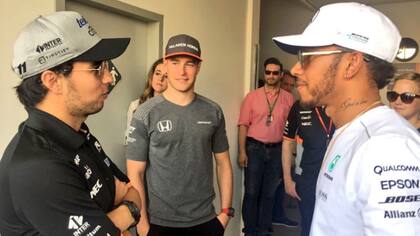 Lewis Hamilton en la previa del GP de Bahrein