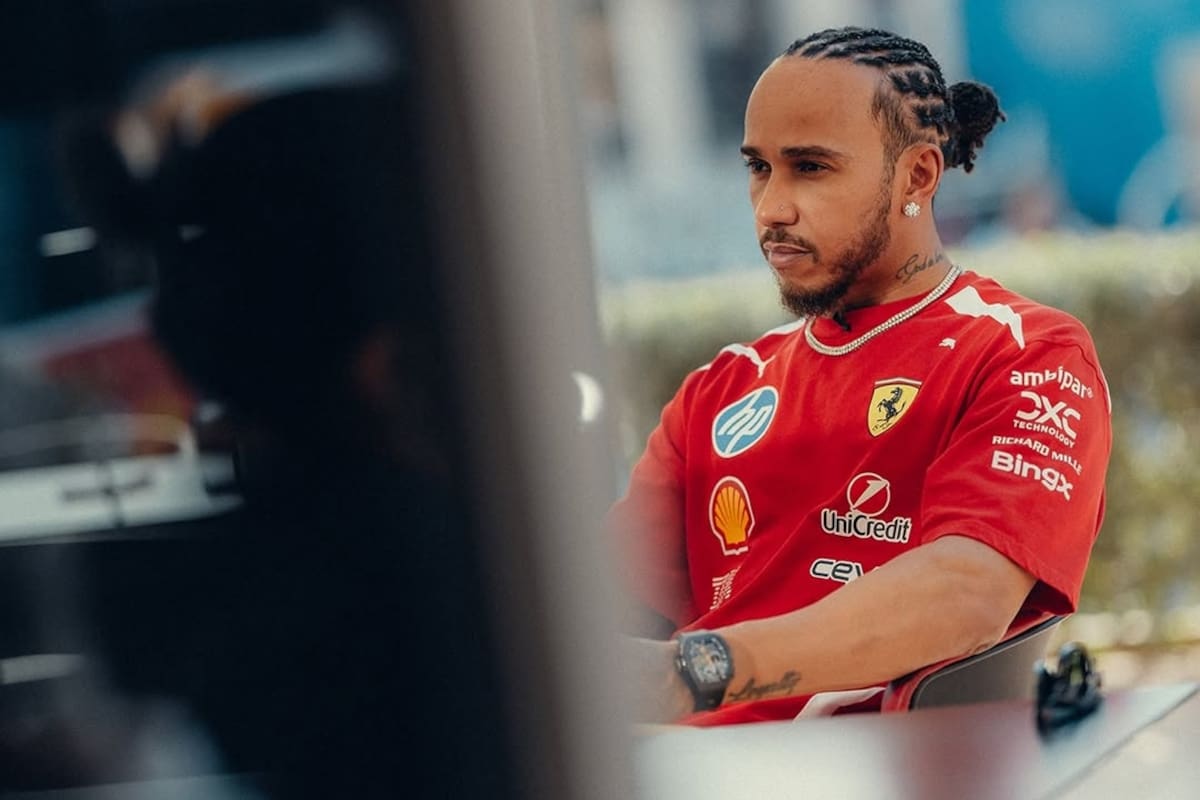 Lewis Hamilton, en una sesión de trabajo con el equipo Ferrari