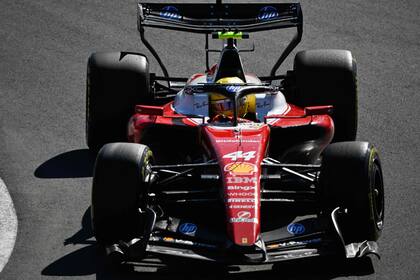 Lewis Hamilton logró siete victorias en Montreal: el británico hizo una tarea de alto vuelo y volvió a batallar con Max Verstappen en la pista, como en los días de gloria
