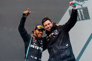 Lewis Hamilton, el protegido: en Mercedes "ya adoctrinan" al futuro compañero del campeón