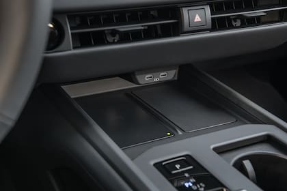 Lexus ES 350h Luxury (HEV)