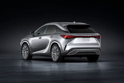 Lexus RX 450+