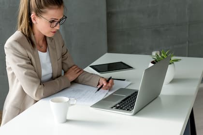 Ley SB2310 obliga a empresas a comunicar internamente oportunidades de ascenso antes de decidir