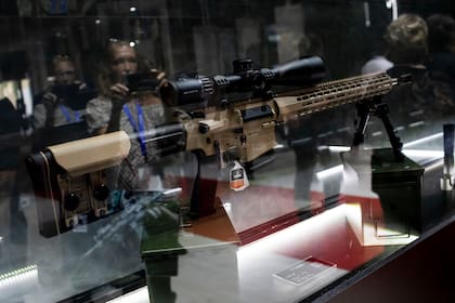 Leyes laxas de armas en Brasil y Estados Unidos facilitan armar al crimen organizado en Brasil, segú