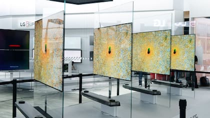 LG con su línea de televisores OLED que presentó en CES 2017