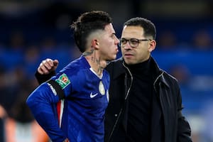 Chelsea echó a Rosenior tras los malos resultados y lanzar una crítica fulminante a sus jugadores